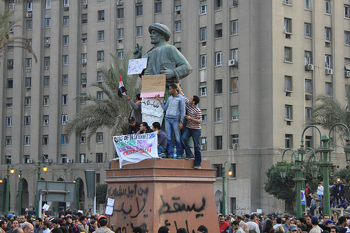Omar Makram statue- Tahrir Square